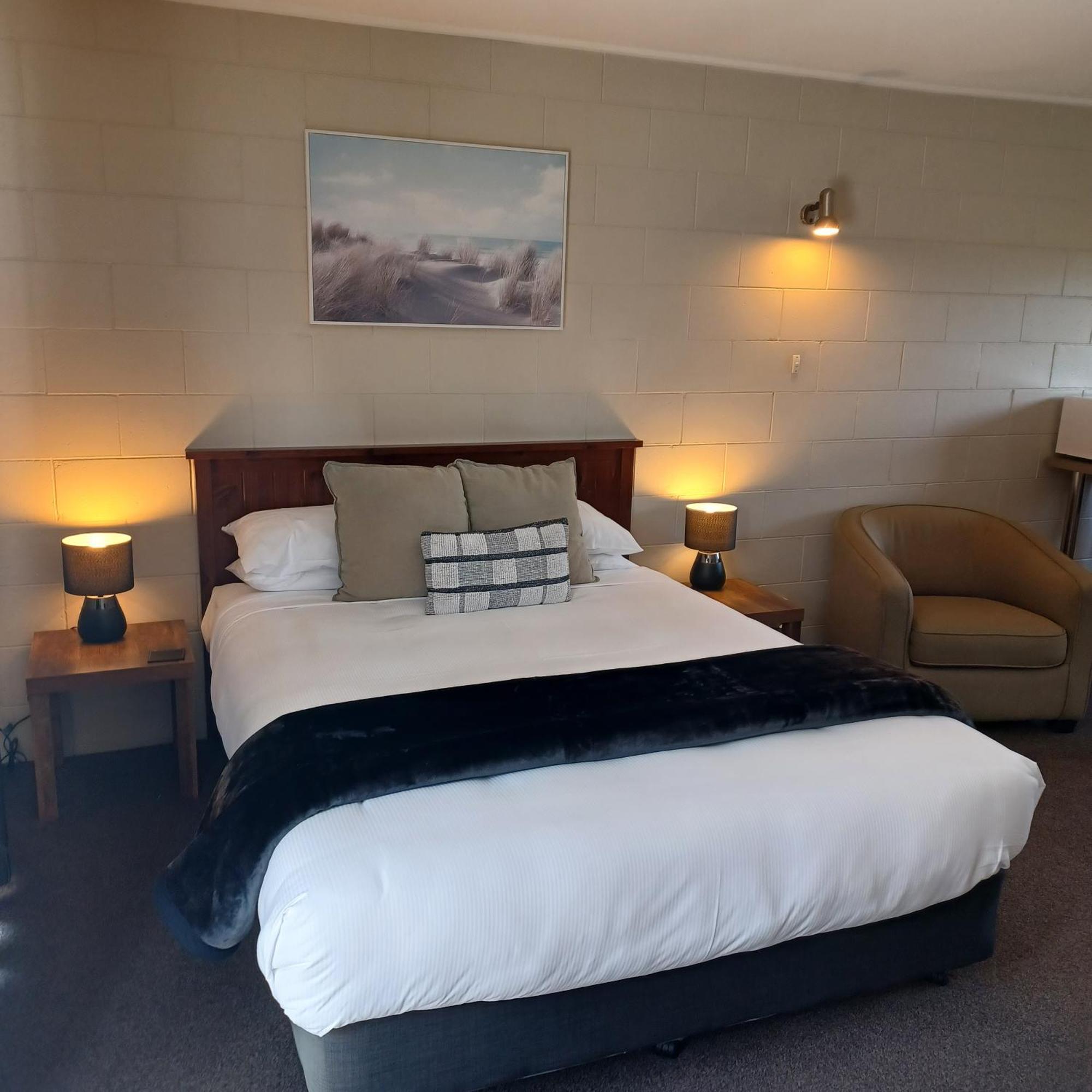 Flaxbourne Motels Ward Екстер'єр фото
